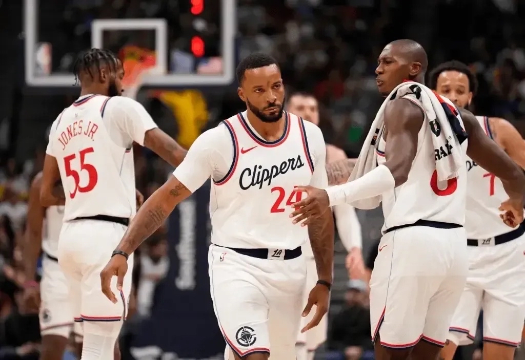 爱游戏入口-包含今晨突围战来临,波特兰开拓者围绕NBA季后赛单刀错失,管理层满意,球队文化再被提及的词条